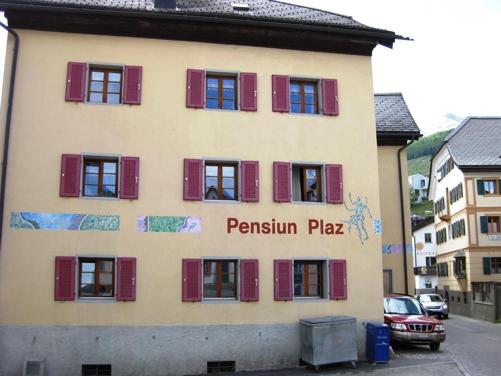 Pensiun Garni Plaz Scuol Exterior foto
